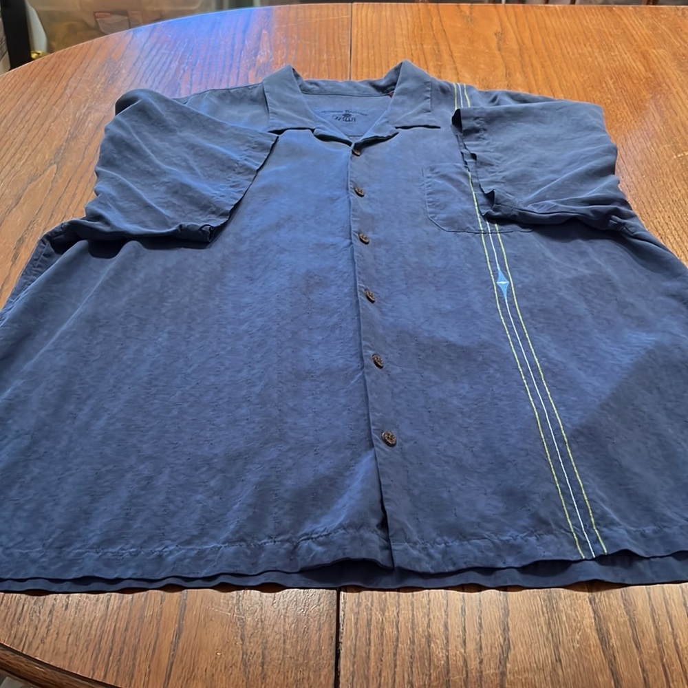 Tommy Bahama Silk Embroidered Button Down Shirt Size XXL - Picture 8 of 10
